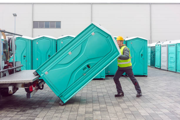 Portable Toilet Options We Offer in Paris, IL